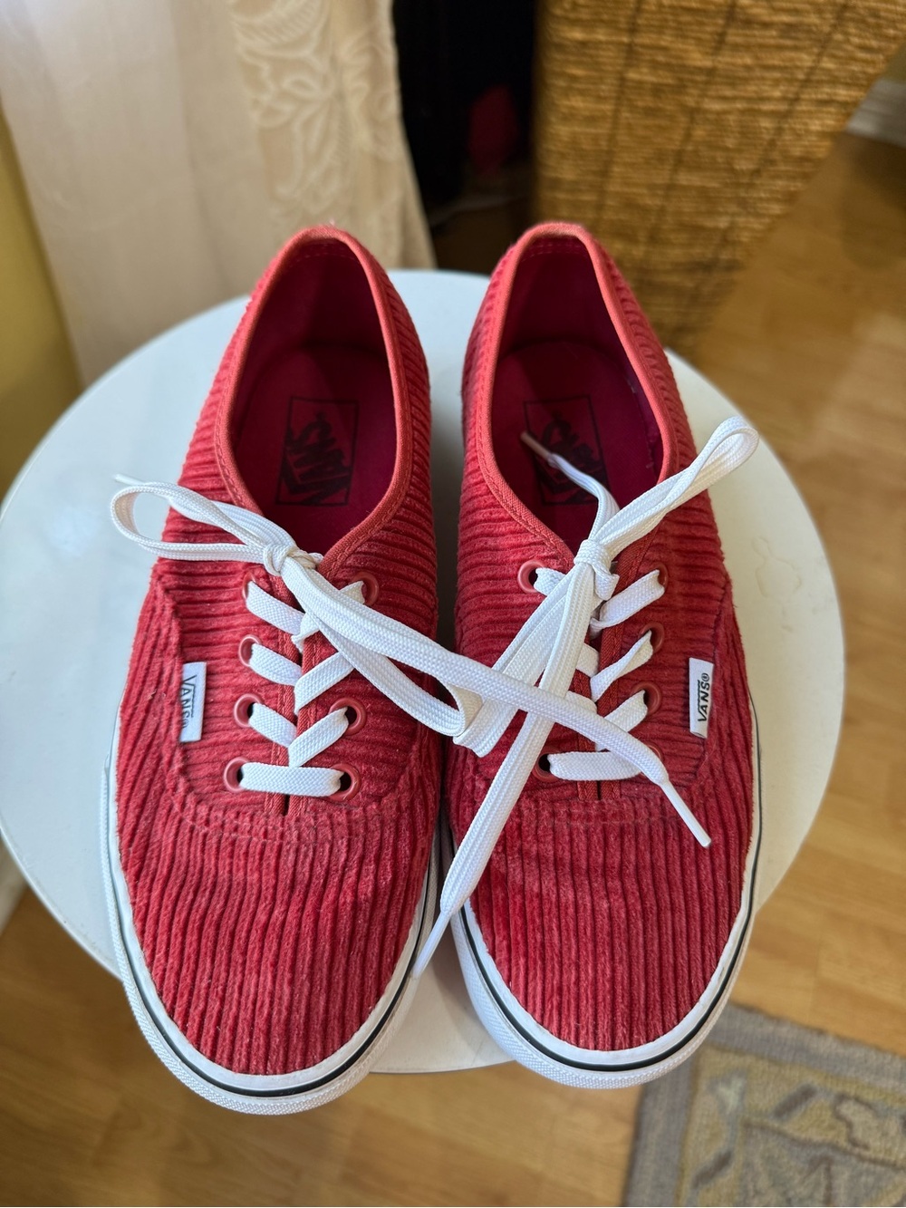 Vans Authentic Corduroy Rumba Red Sneakers Women’s 7.5 Men’s 6
